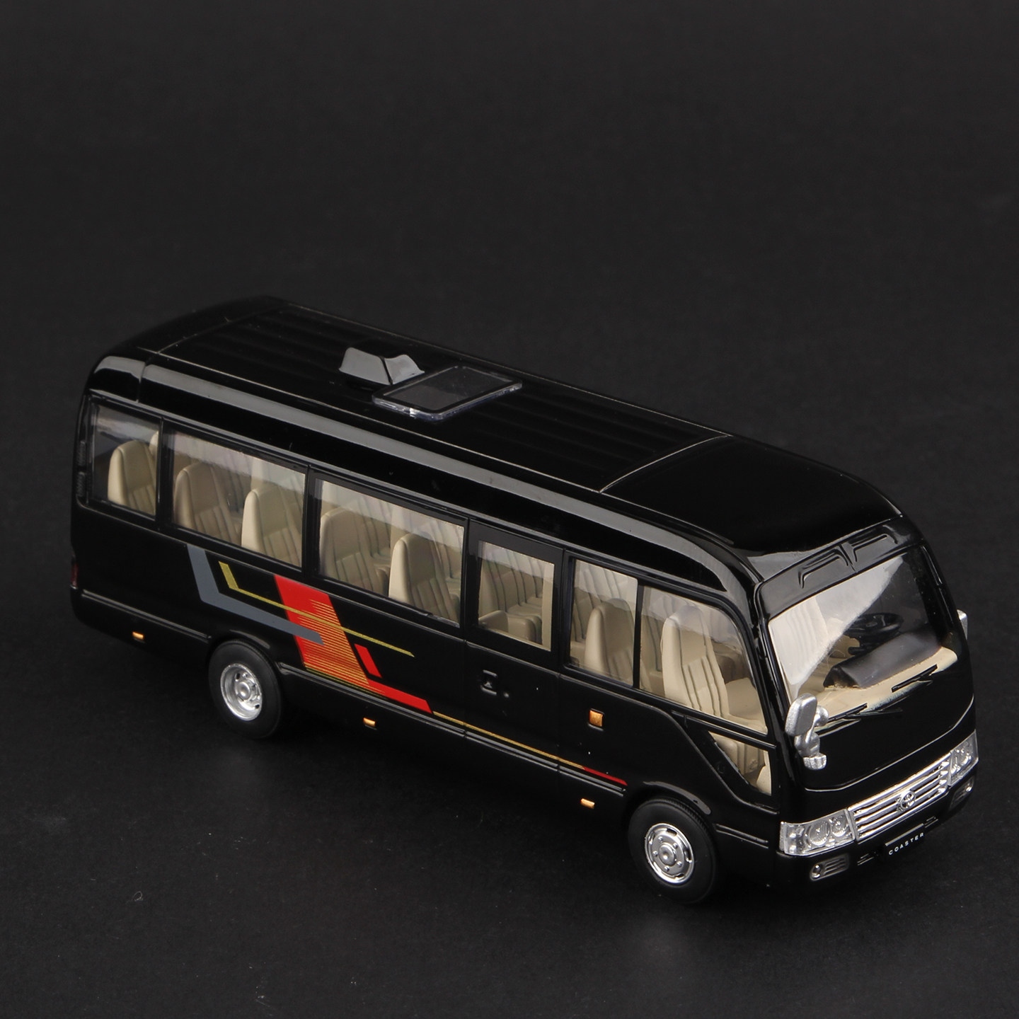 Toyota Coaster 1:64 Auto in Le - Die Cast Car 1 64 recensione e prezzo