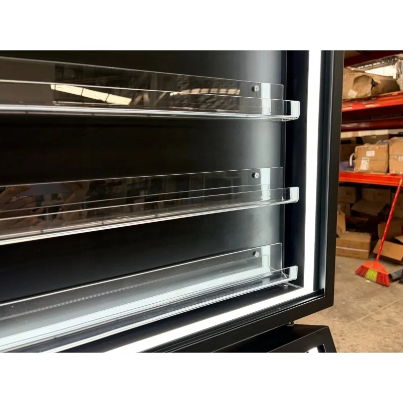 Armadietto da parete con serra - Graded Card Display recensione e prezzo